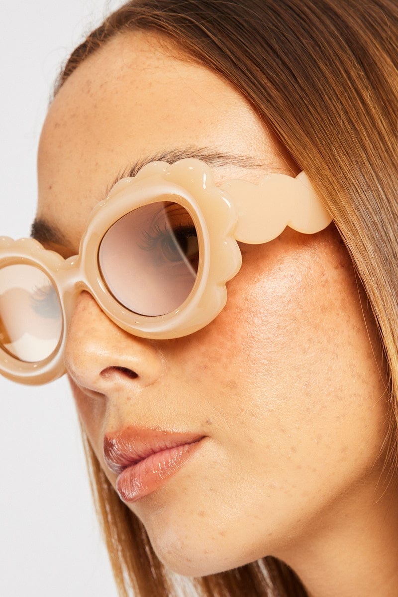 Beige Fashion Sunglasses - Àlainn Fashion