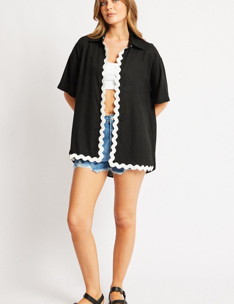 Black Relaxed Shirt Short Sleeve Ric Rac - Àlainn Fashion