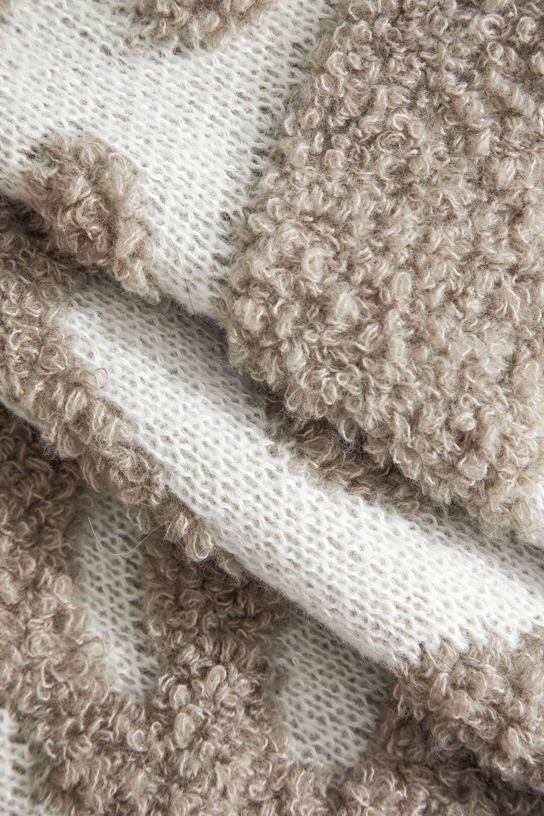 Colorblock V-neck Knit Button Up Cardigan - Àlainn Fashion