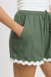 Green Shorts Elasticated Waist Ric Rac - Àlainn Fashion